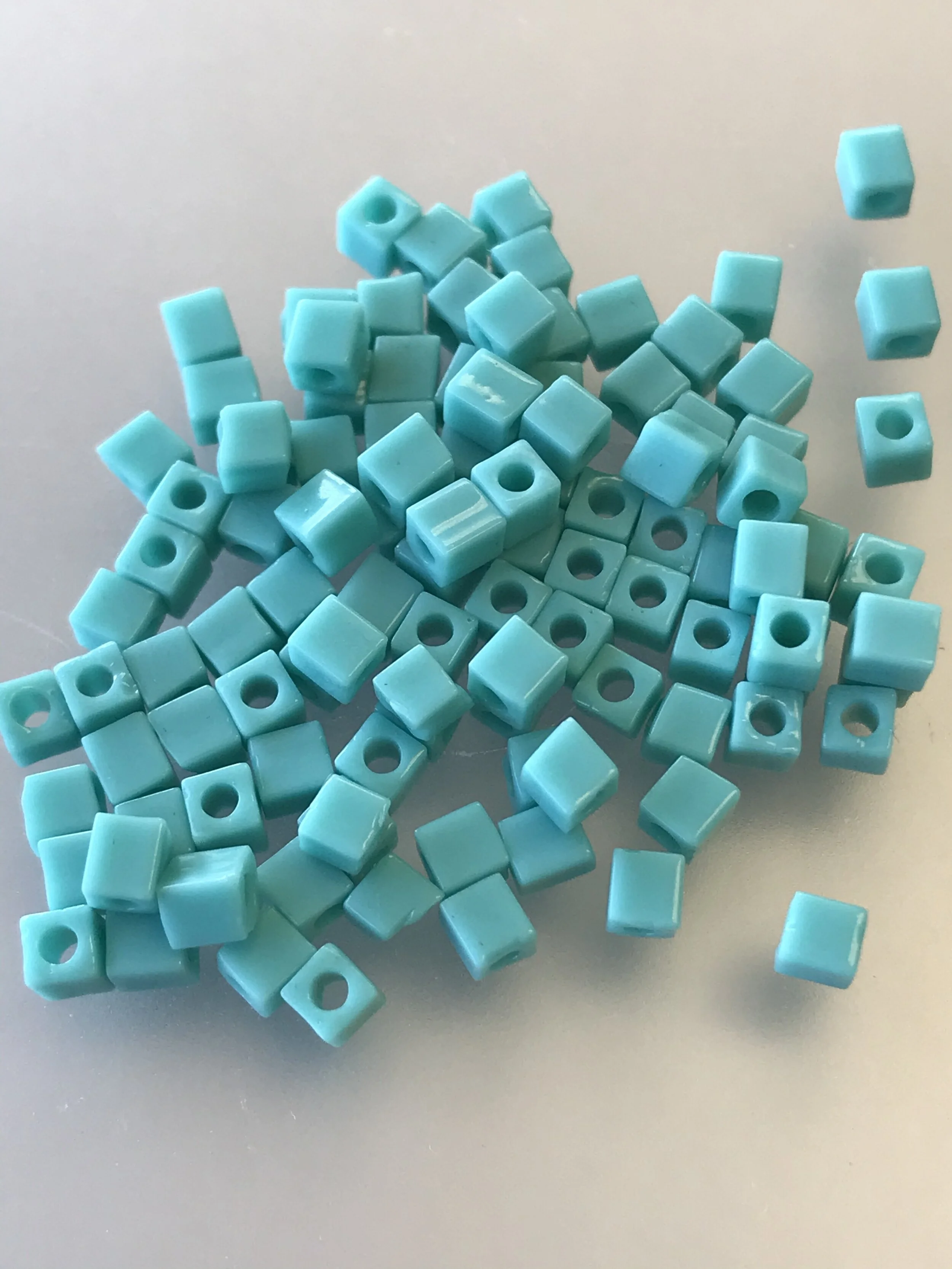 3mm Cube - Turquoise (#412)