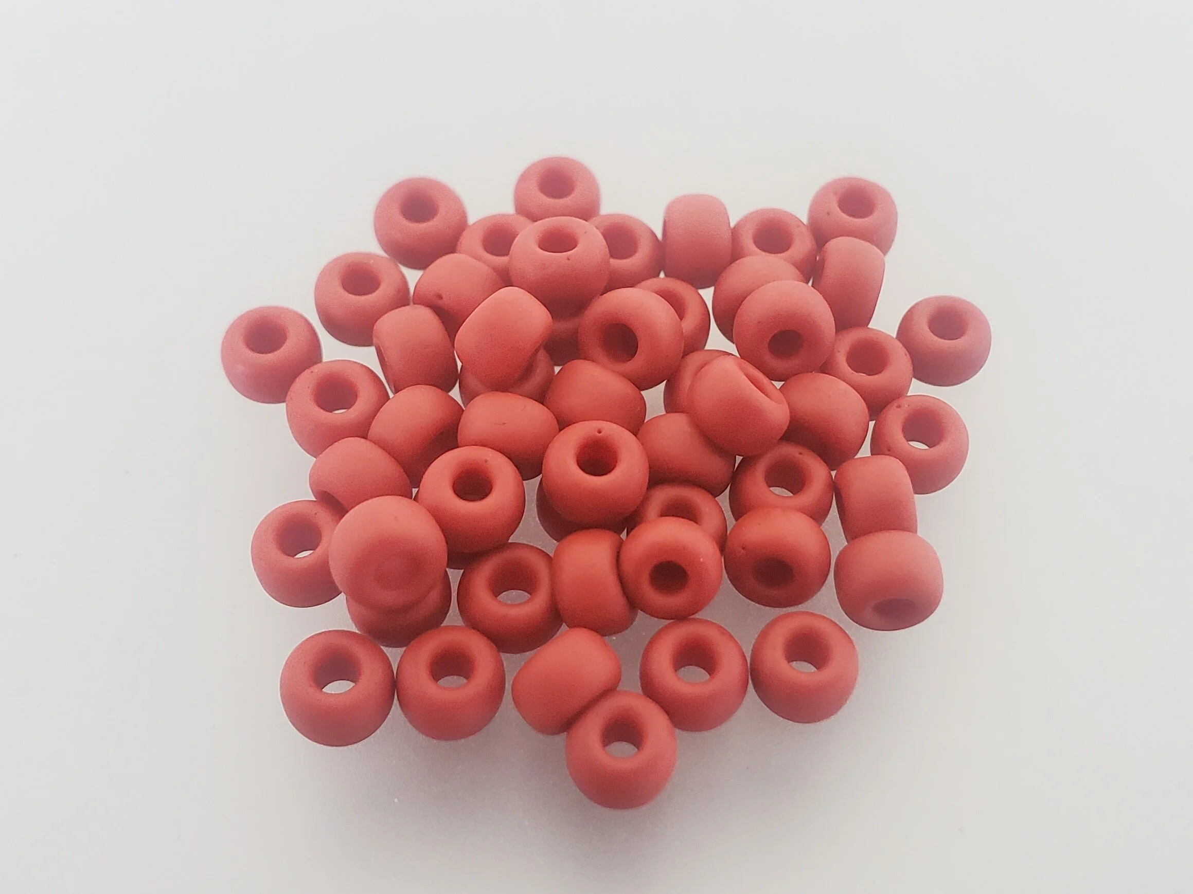 6º Japanese Seed Bead - (#2040) Matte Brick Red