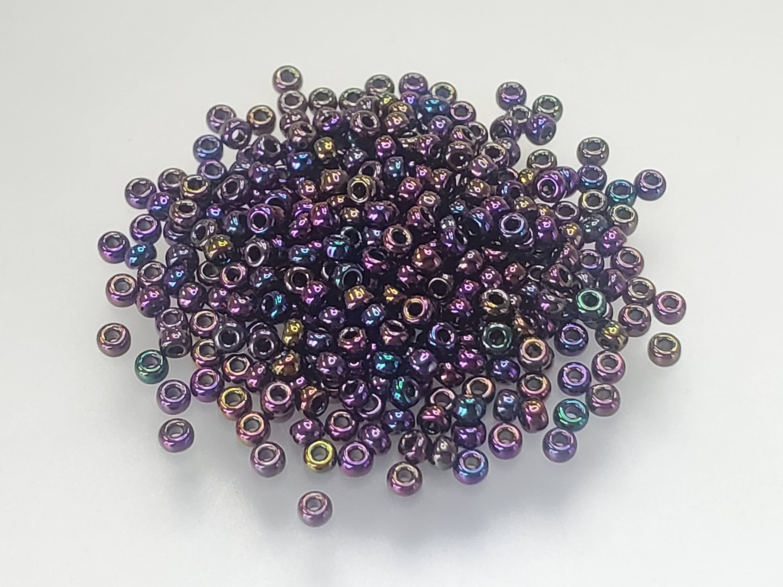 11º Japanese Seed Bead - (#454) Metallic Dark Plum Iris