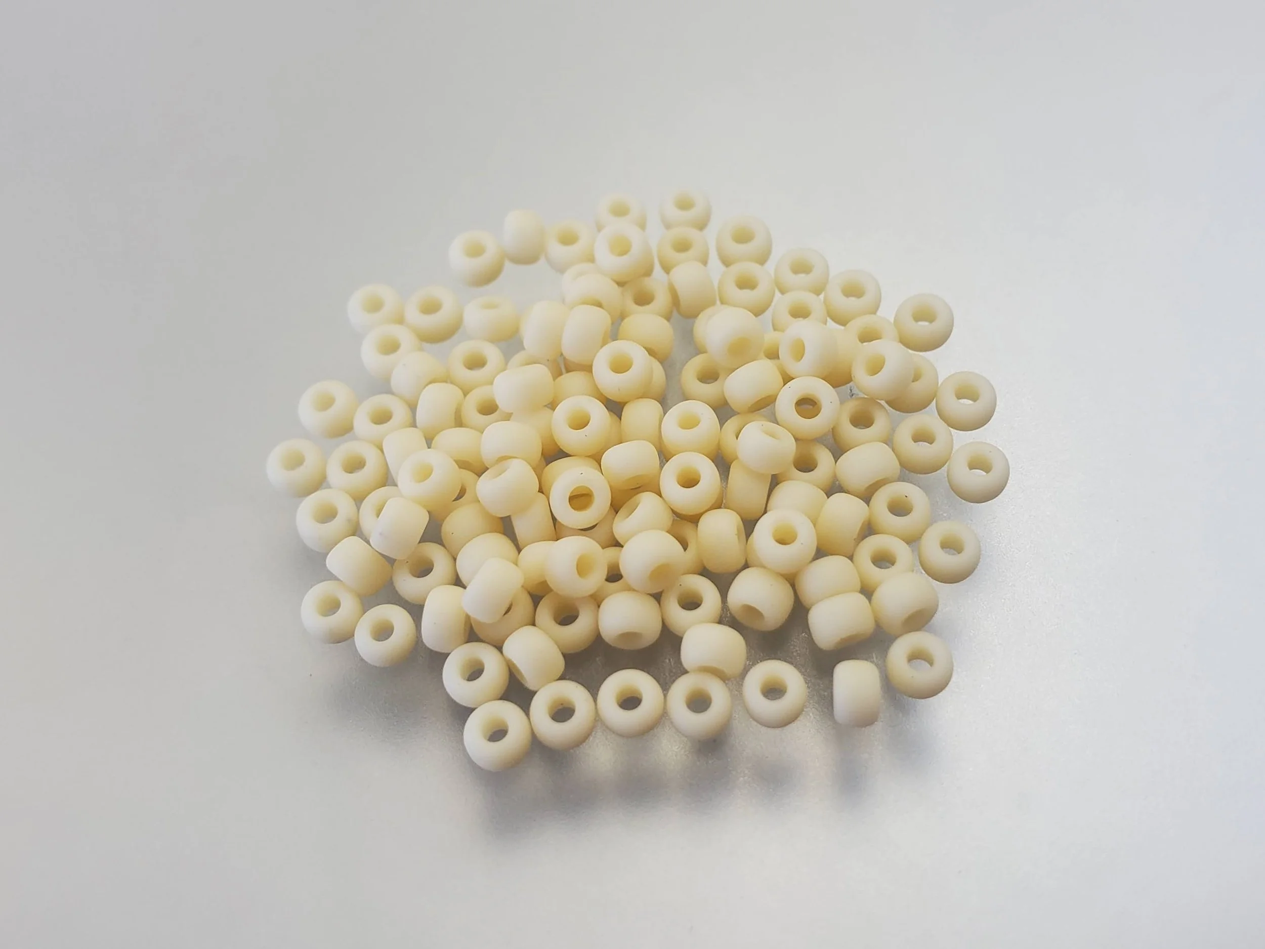8º Japanese Seed Bead - (#492F) Matte Opaque Dark Cream