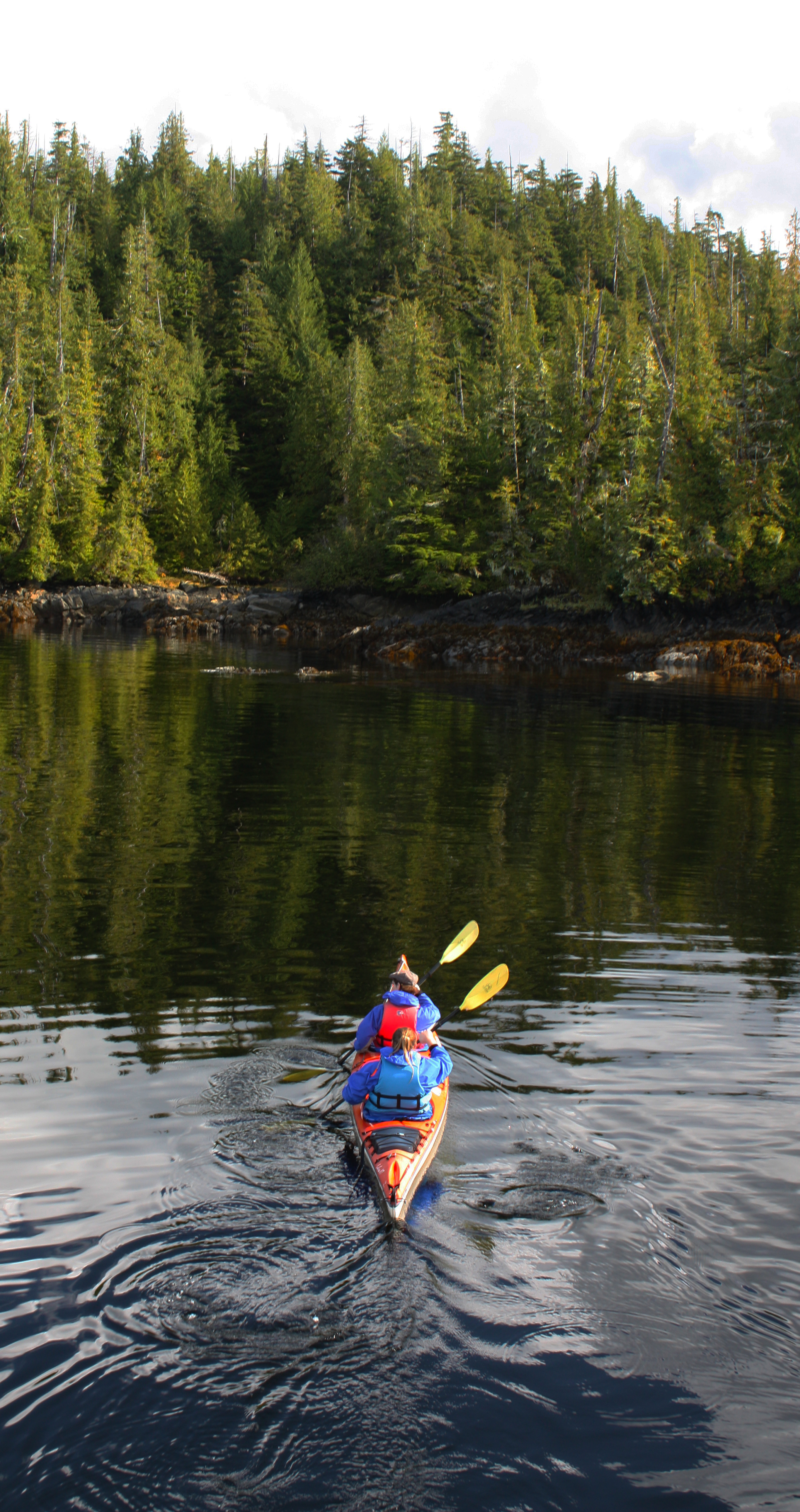  Paddling the Current Designs Libra XT at Orcas Cove. 