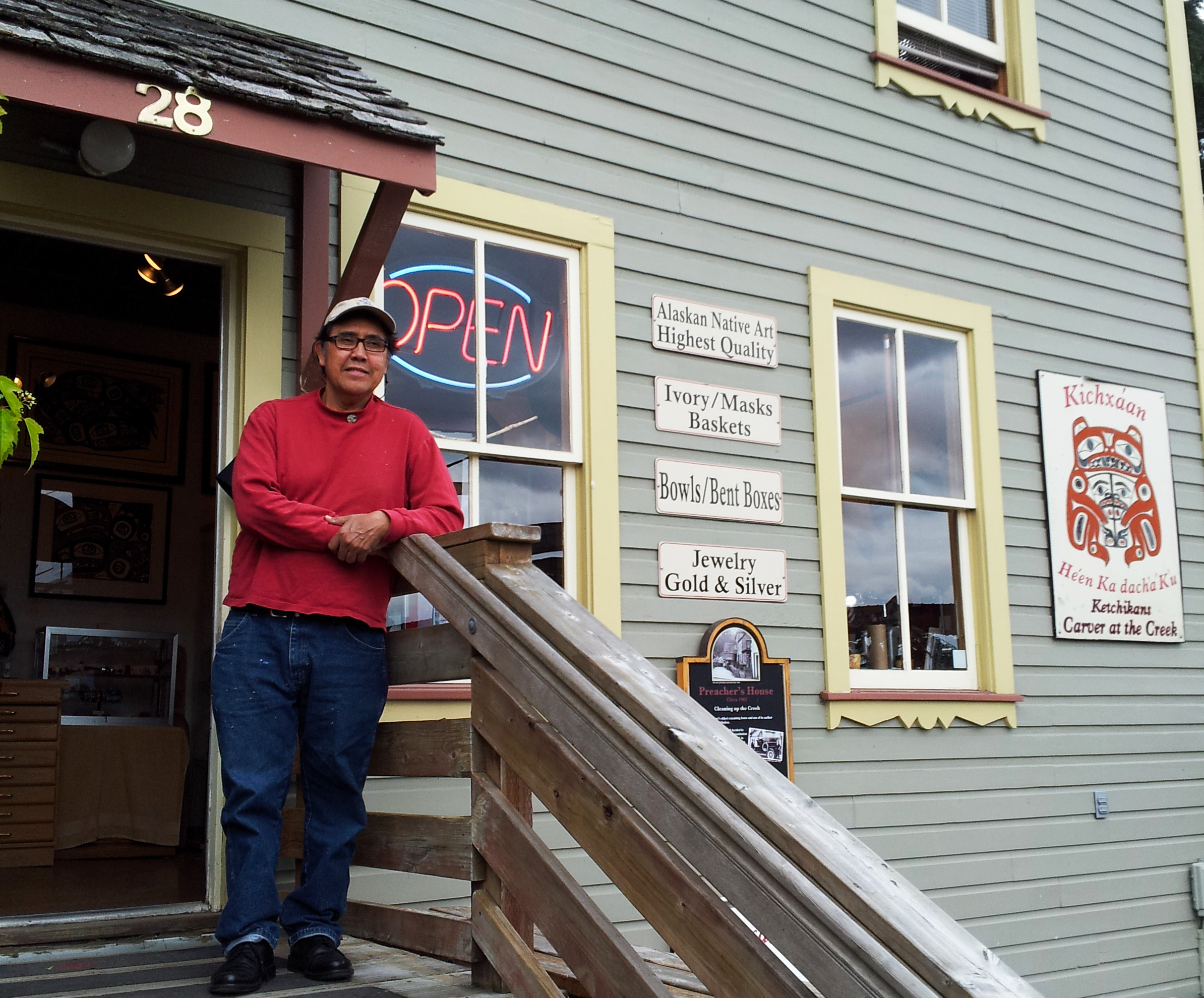  Tlingit artist, Norman Jackson , is the Carver at the Creek. 