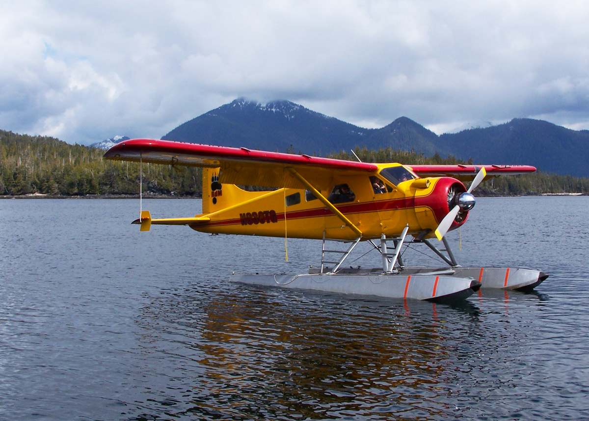  Alaska Seaplane Tours' DeHavilland Beaver arrives at Orcas Cove to fly guests to the Misty Fjords National Monument. 