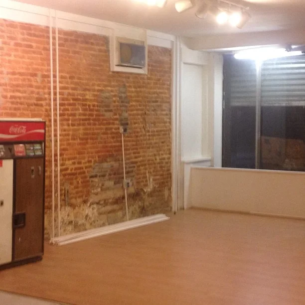 #baltimoregraffiti #bmoregraffiti #streetart #baltimorestreetart #building #inspiration #tattooshop  #tattoo #social #club #cool #art #artist #artgallery #gallery #tattoostudio #magazine  #urban #bmore #baltimore #rippdcanvas Bmore street art #stree…