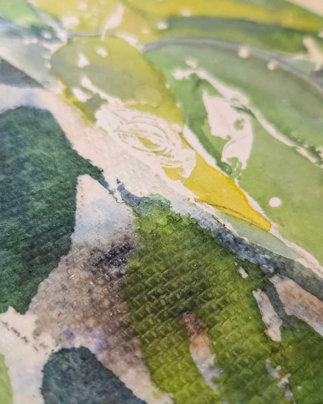 A collaborative whale (thank you to my daughter for the creative direction 😅).
A question about carousels.
Close-ups from a finished sketchbook, experimenting with textures and media that felt unfamiliar yet good.
Two old plein air attempts and a qu