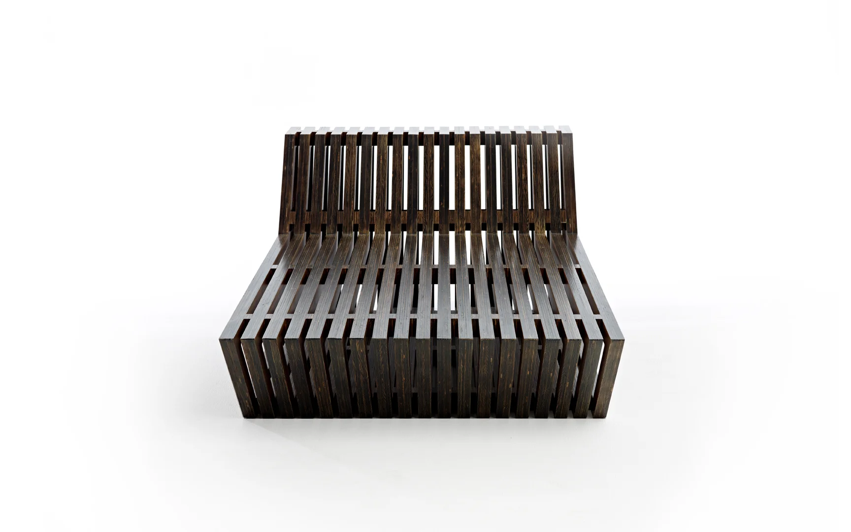 JET.LOUNGER.AAA.4.jpg