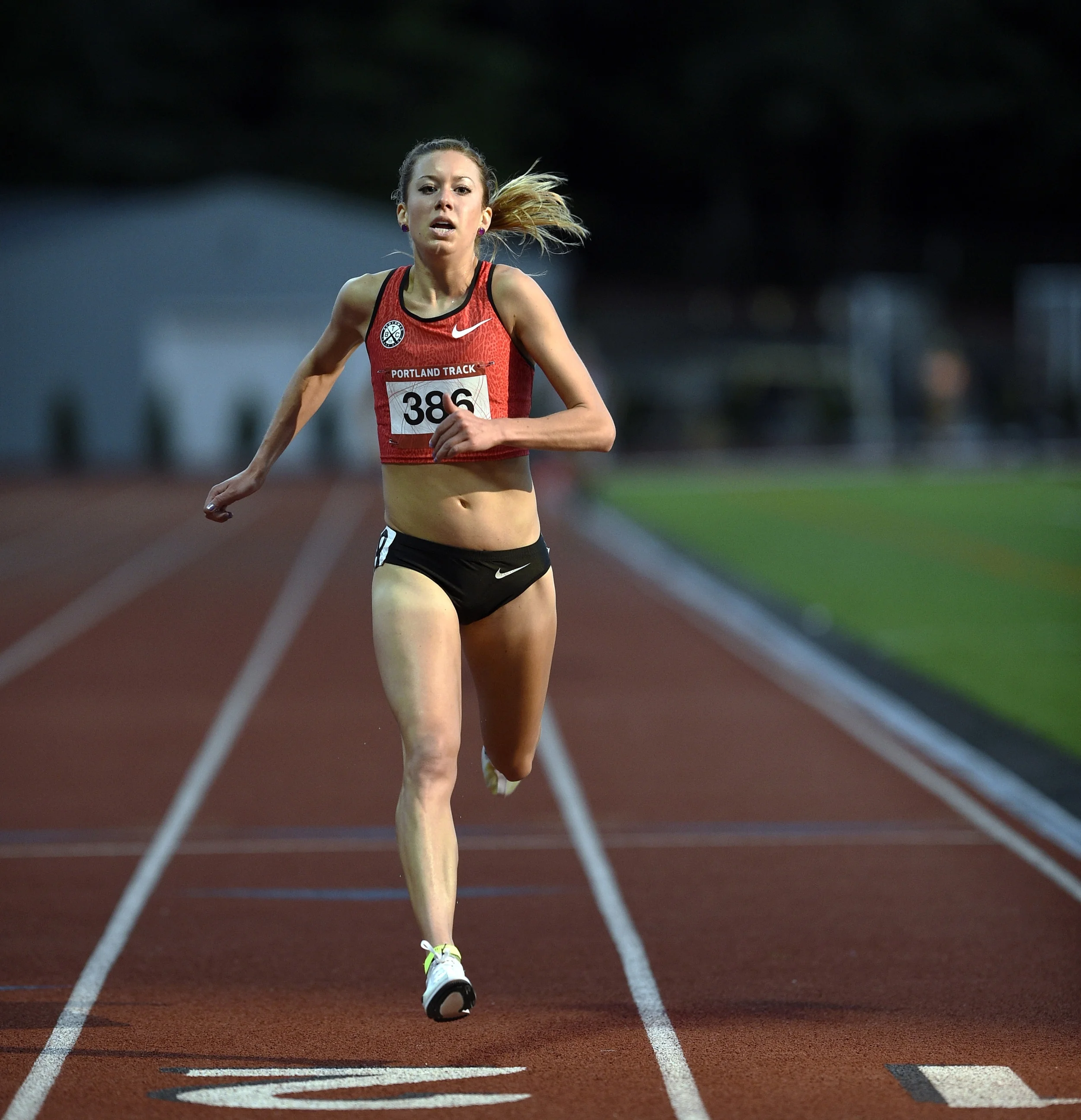 Emily Infeld Courtesy of Track and Field Photo.jpg
