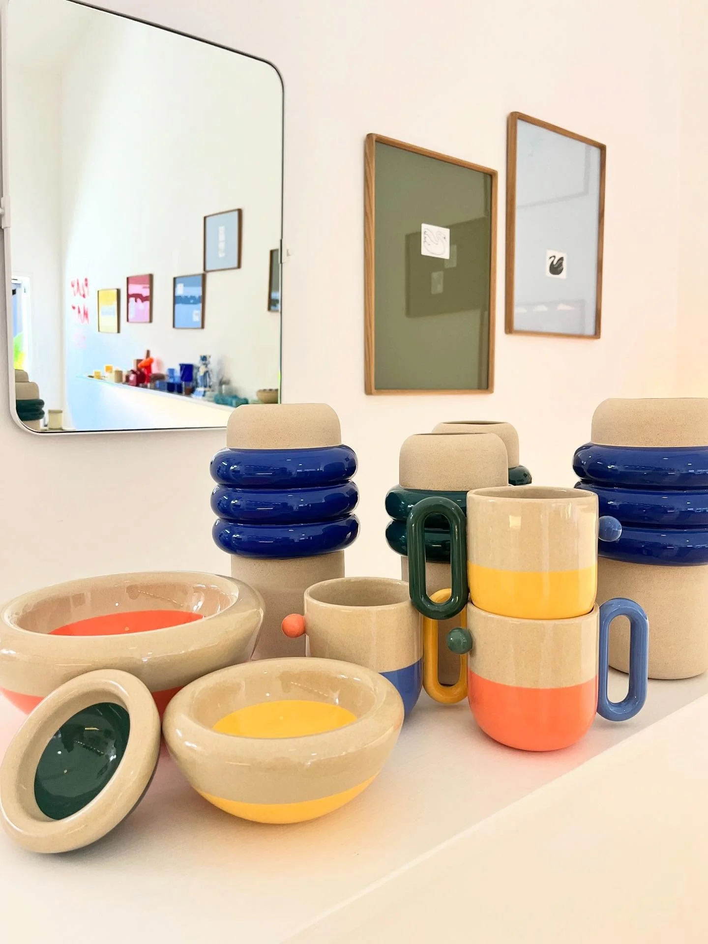 Ceramic perfection ✨ After having @baseceramics in our butter show, I knew we needed Catalina&rsquo;s incredible work in here full time. These gorgeous pieces are beautiful, bold &amp; playful. Add some color to your shelves with the curvy bowls, rin