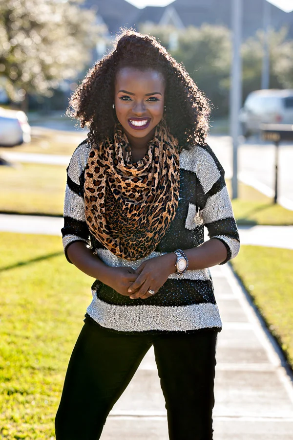 When mixing and matching your outfits consider using warm colors that compliment your skin stone. Notice how I used my scarf to accomplish this goal.