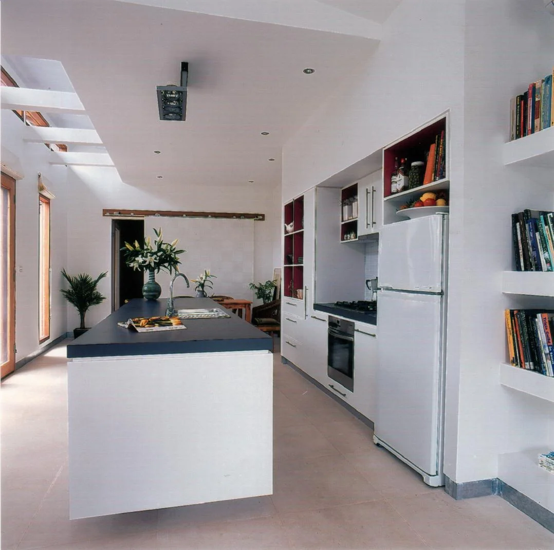 Kitchen1.jpg
