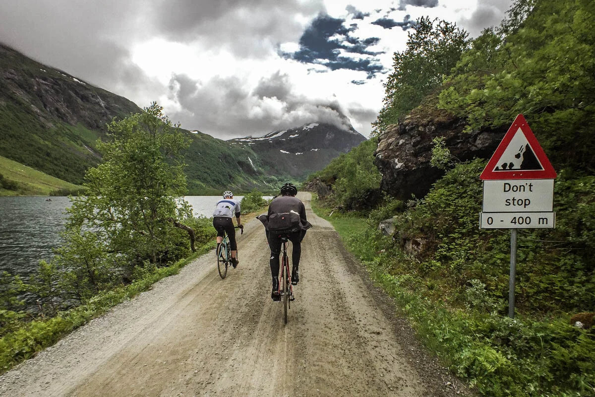 vegtur-grussykling-grus-herdalen-geiranger.jpg
