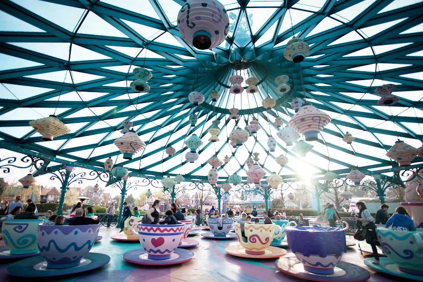 The teacups...