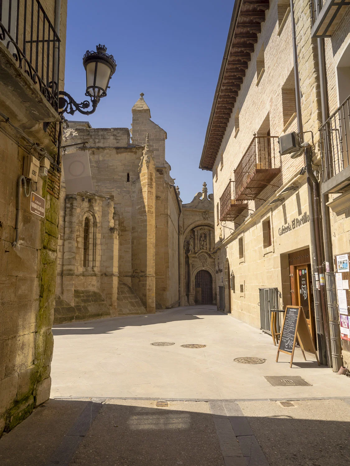 VIANA , a typical small town, a few kms east of Logroño.