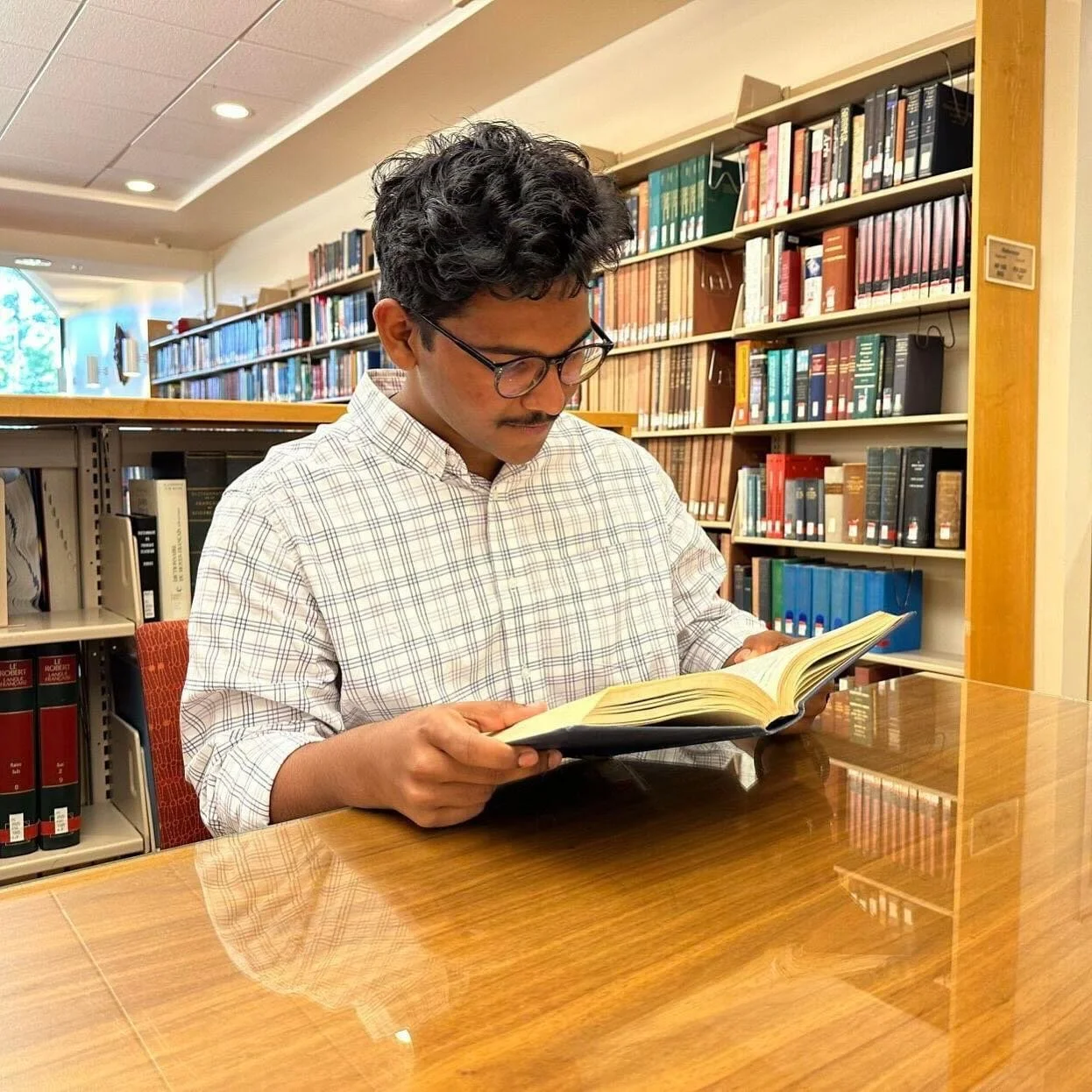 &ldquo;&hellip;his research on kelp and scallops on Hurricane Island caught the attention of @colbycollege &hellip; &ldquo;I got accepted to Colby and the admissions officer, wrote on the [acceptance] letter, &lsquo;It was fun learning about your ret