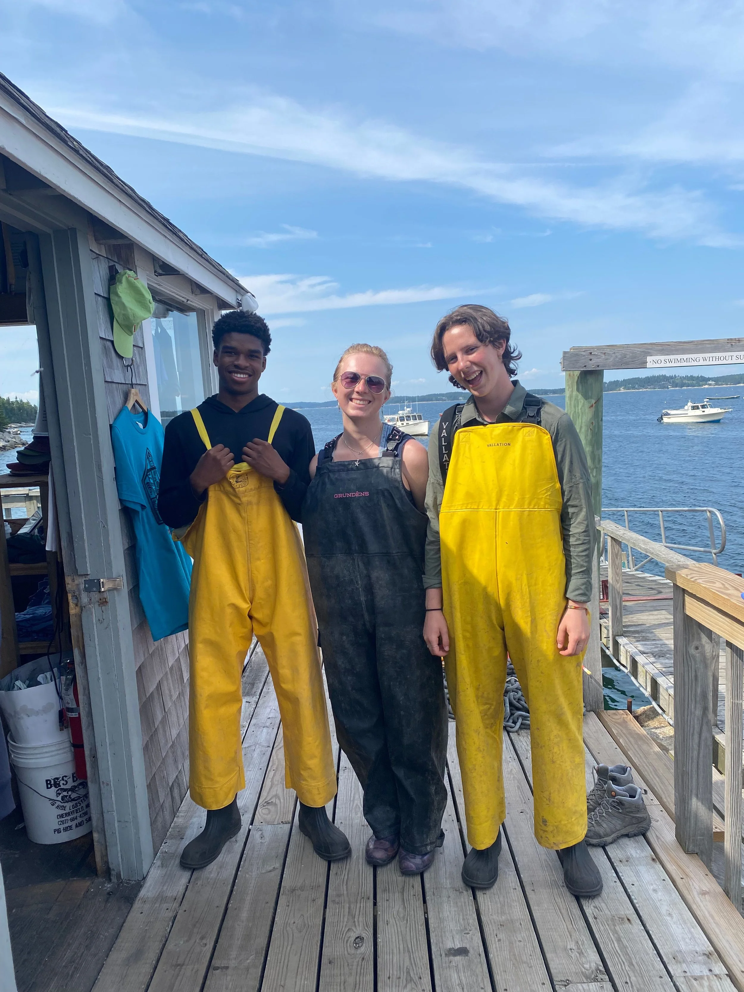 Learning by Doing: Brooks Students Immerse Themselves in Hurricane Island Life