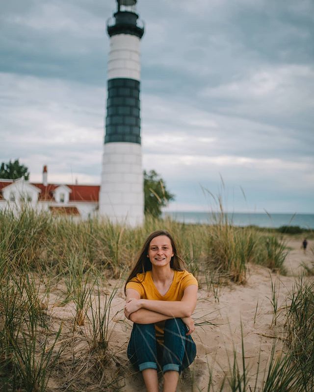 IG decisions... To cut off her feet or the top of the lighthouse; I chose a little of both. 😅 It's a 1.5 mile trek out to this lighthouse but it's always been one of my favorite places to watch the sunset because it's never crowded (people probably 