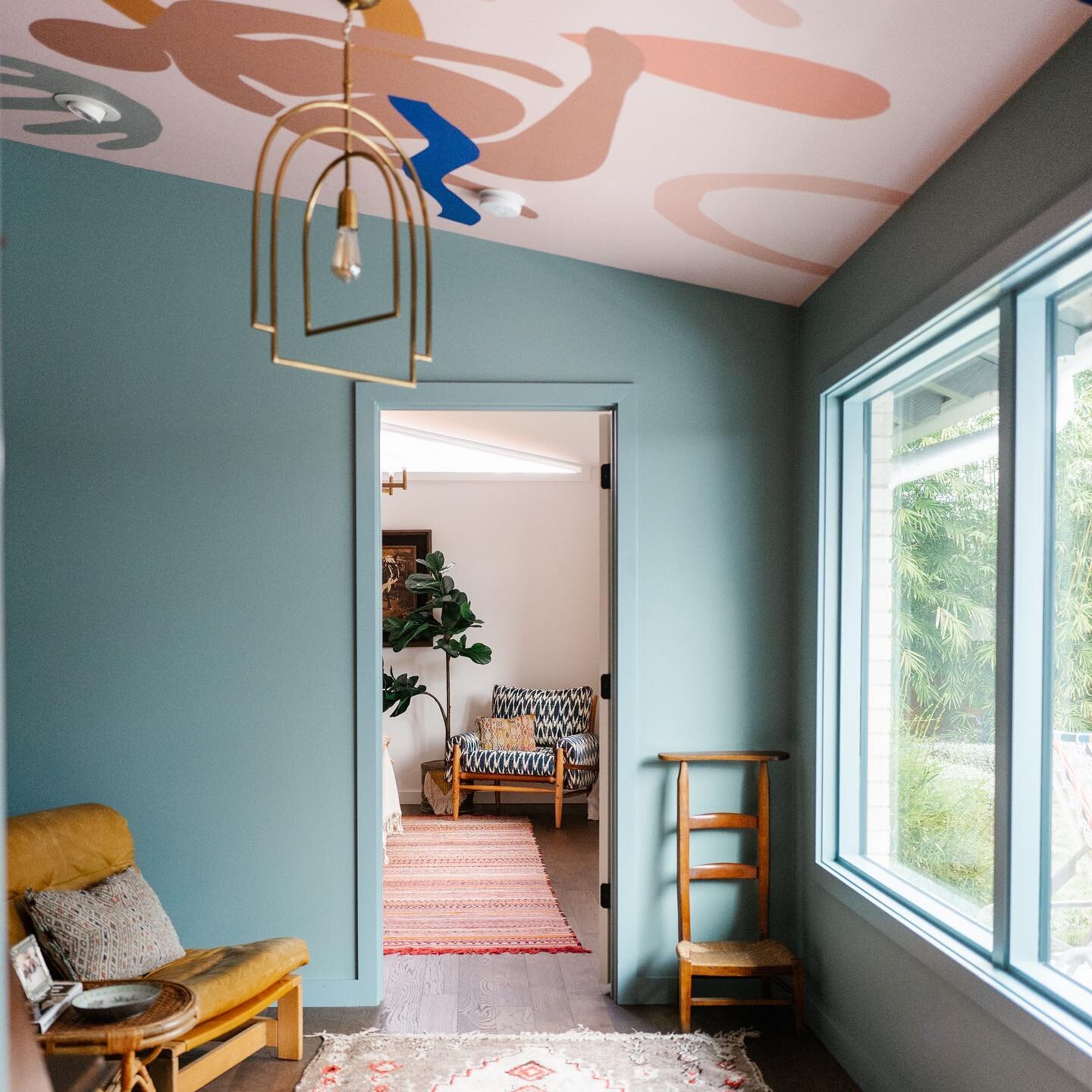 she pretty ✨ ( the room and the owner) photo of Jessica&rsquo;s office-library-sitting room // photo by @katiejamesonphoto