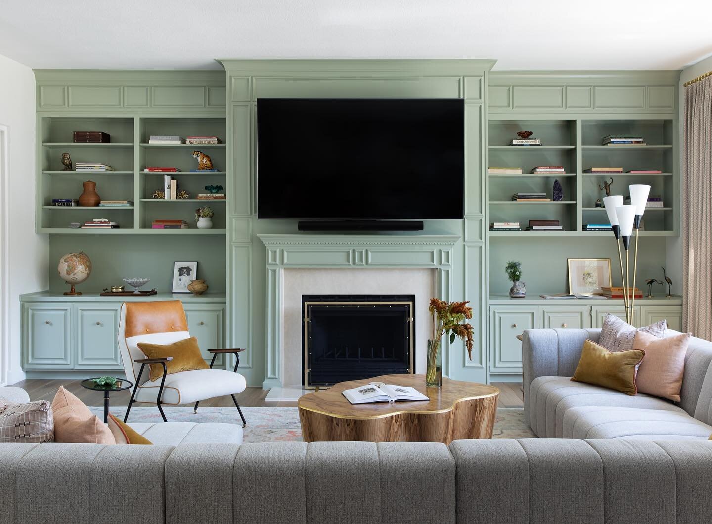 sometimes you just can&rsquo;t beat a before and after.  In this case we added millwork to some outdated 90&rsquo;s built in&rsquo;s and painted it in a bright and cheery shade of green ⚡️⚡️⚡️ as seen in @housebeautiful #sei2020 #seibeautifulbarclay 