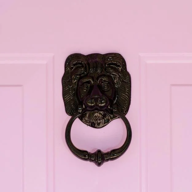 FRONT DOOR.jpg