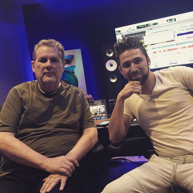 Spent sometime with mentor #davepensado at his studio yesterday. Blessed to have had time to pick the brain of this man. #pensadosplace #audioengineer #producer #musicproducer #mixingengineer #losangeles