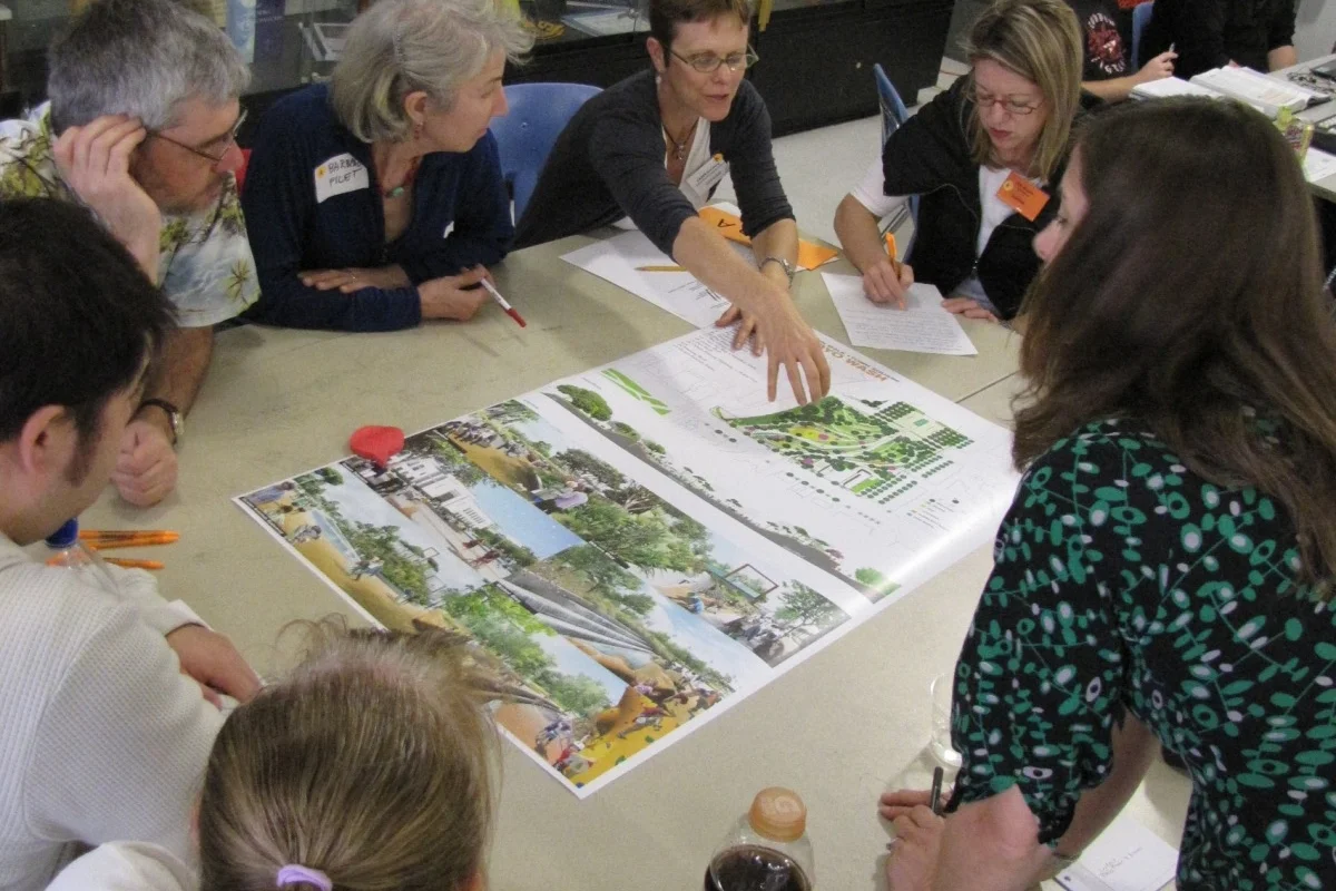 After the presentation, participants broke out into small groups for in-depth discussion