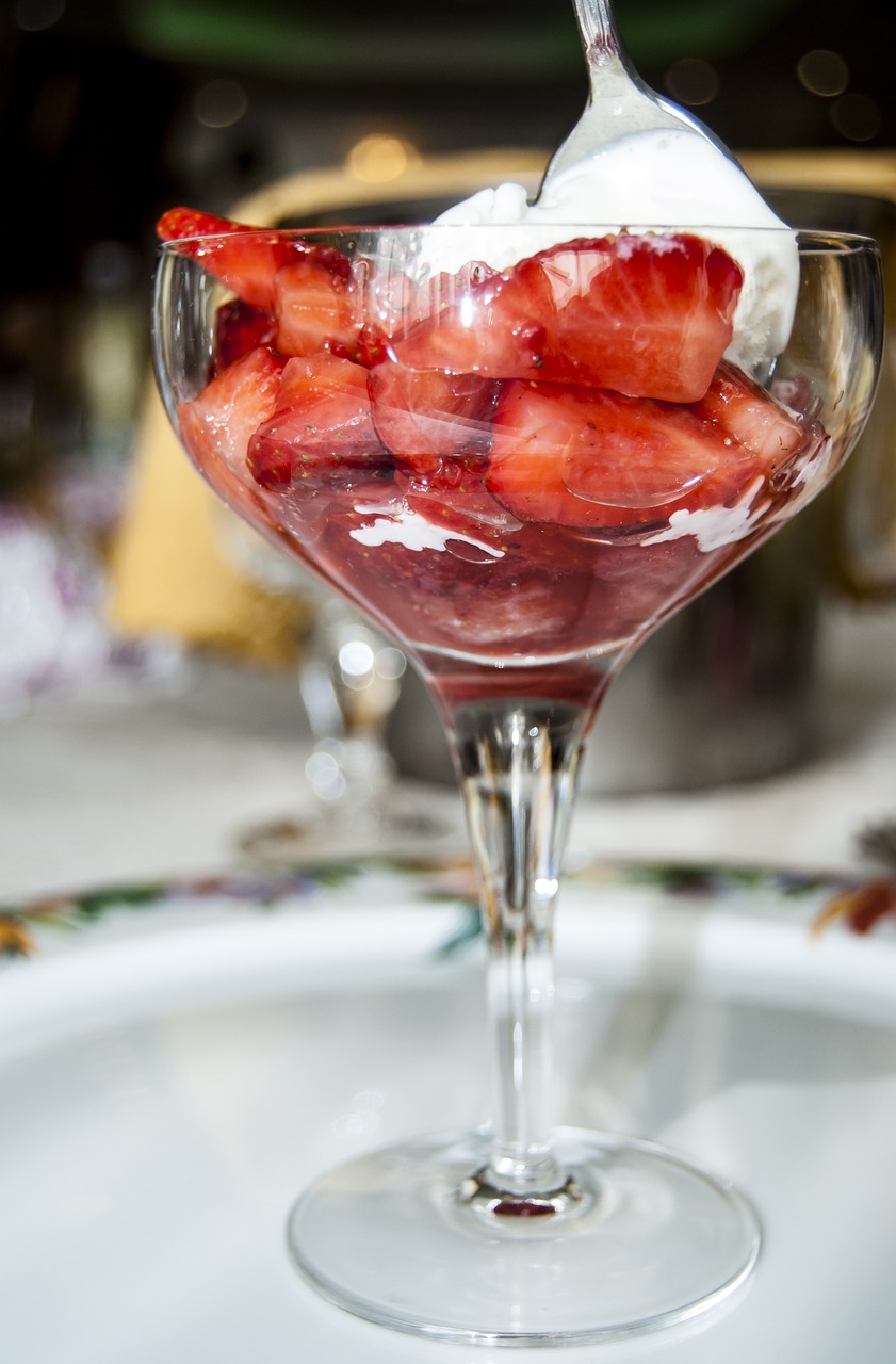 strawberries-1424858_1280.jpg