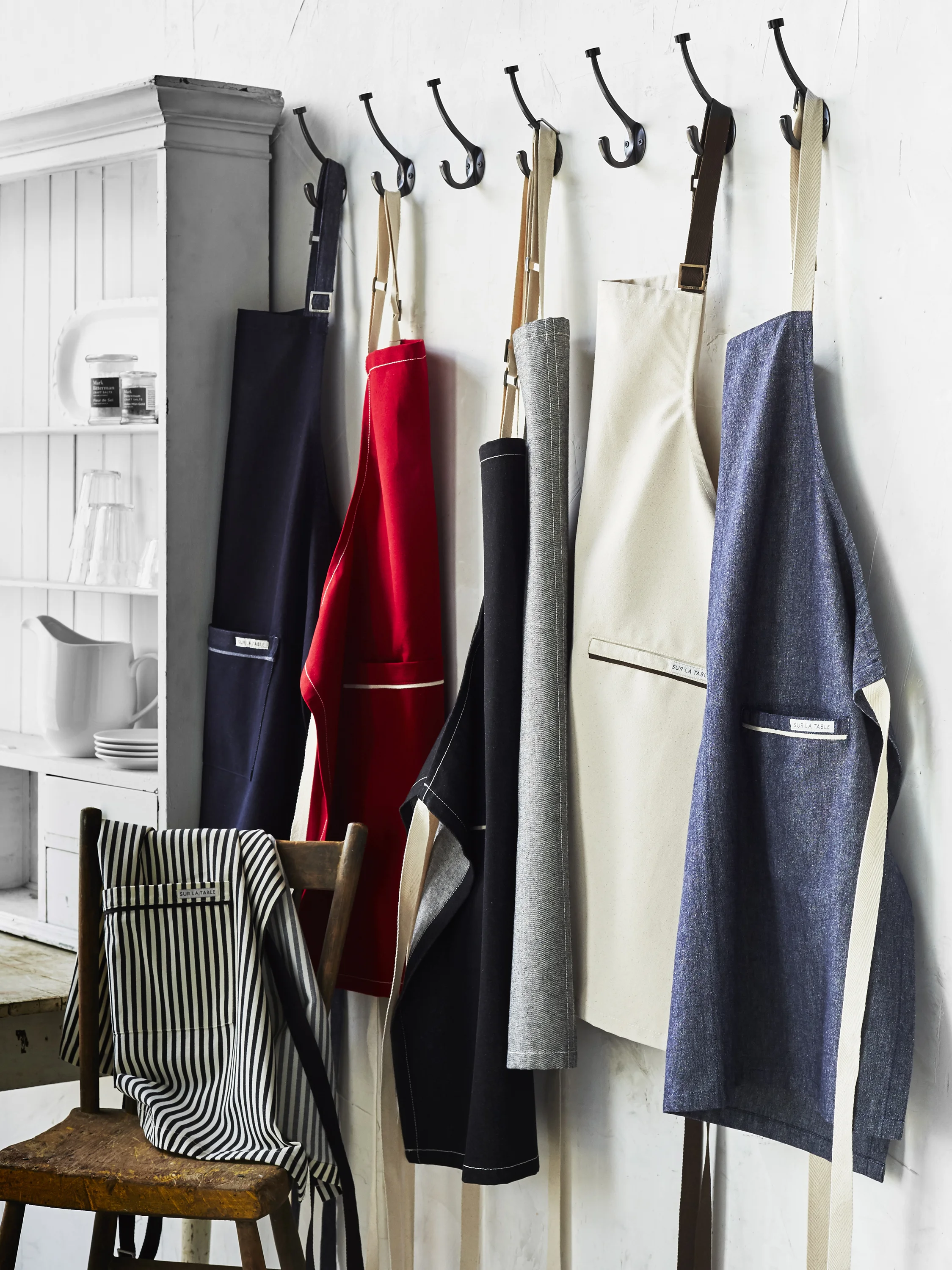 SLT_am_Apron 02_06212018.jpg