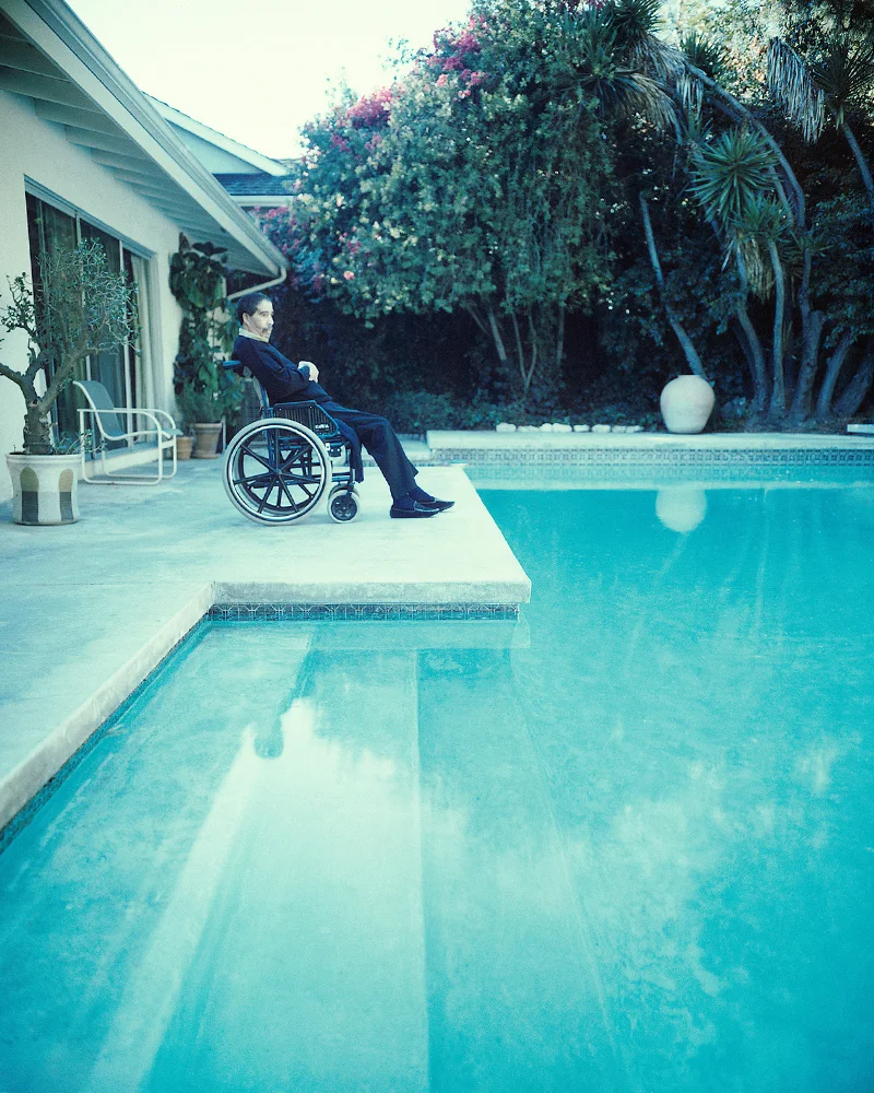 Richard+Pryor+at+his+pool+photography+by+Patrik+Andersson.jpeg