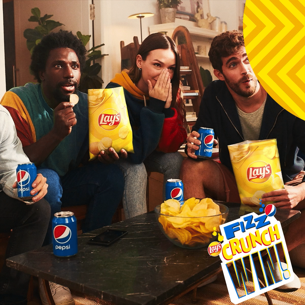 pepsi-lays_fizz-crunch-GIF_London_SofaCheers_1x1_IG_v1.gif