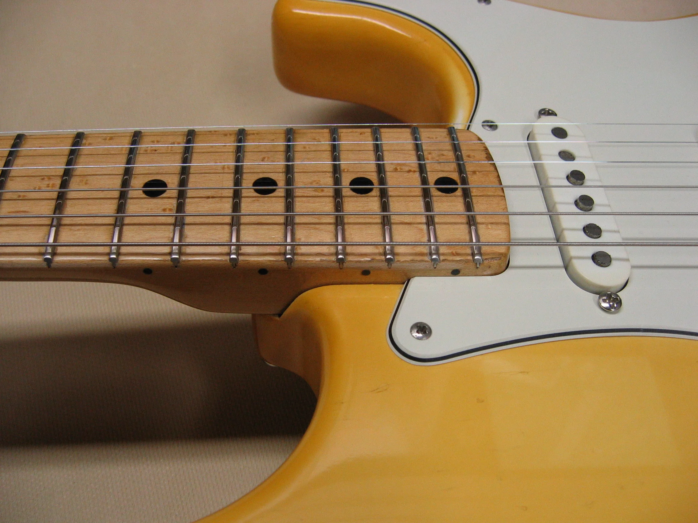 Refret on a 50's Strat