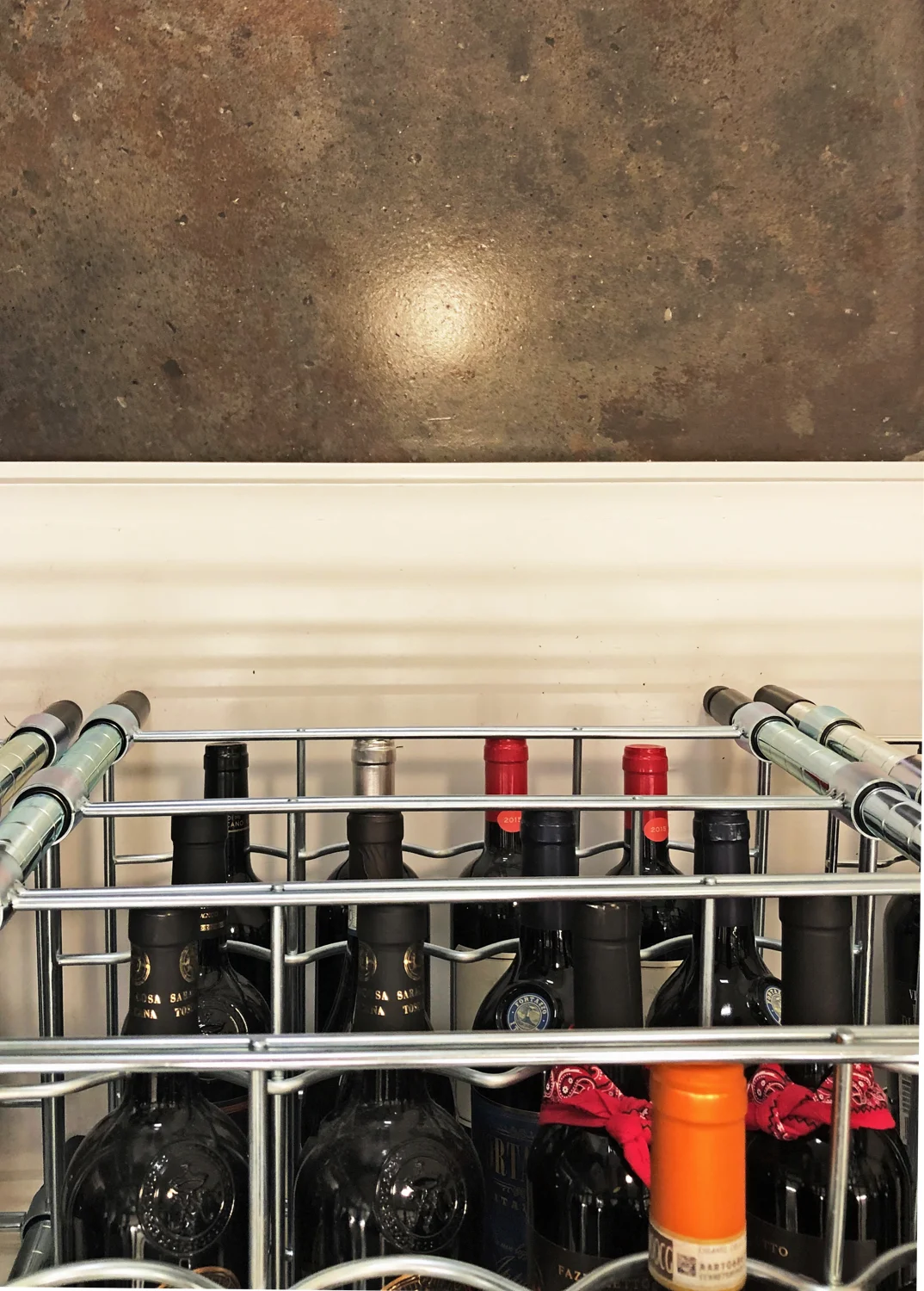 Bonds_wine_concrete_floor.jpg