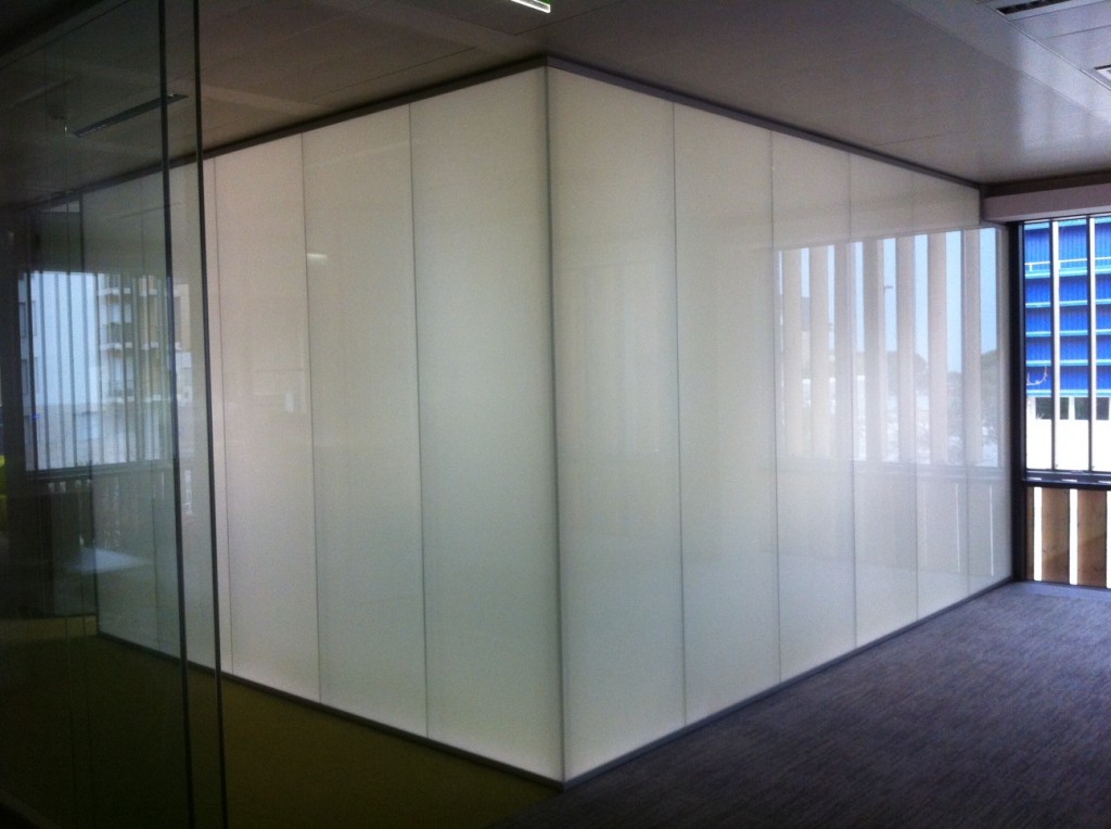 American Switch Glass Privacy Safety Bullet Proof - Electric Glass Switchable Privacy Glass American Switch Glass Privacy Safety Bullet Proof - Electric Glass Switchable Privacy Glass