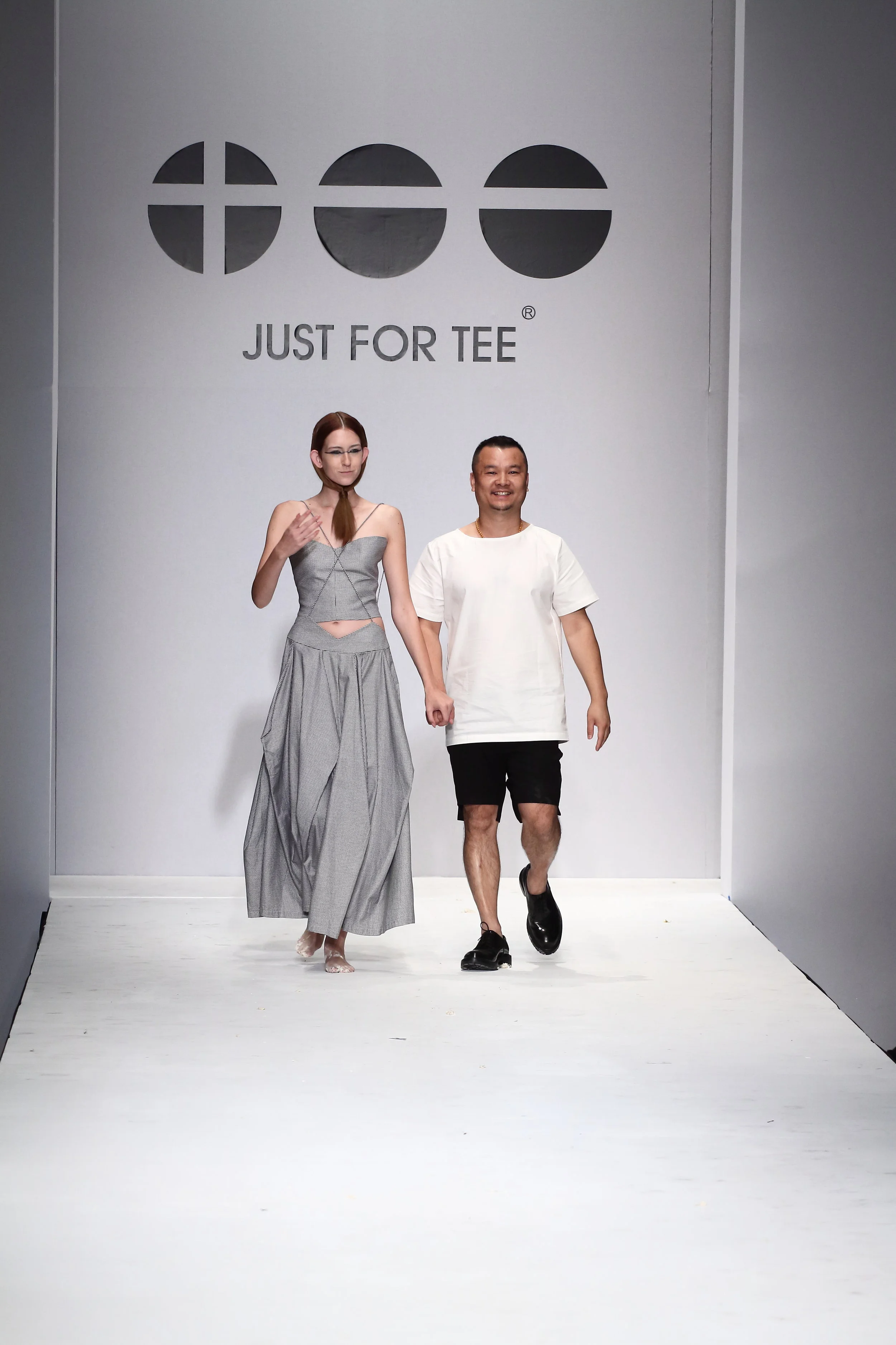 Just For Tee Runway Closing_MG_2010.JPG