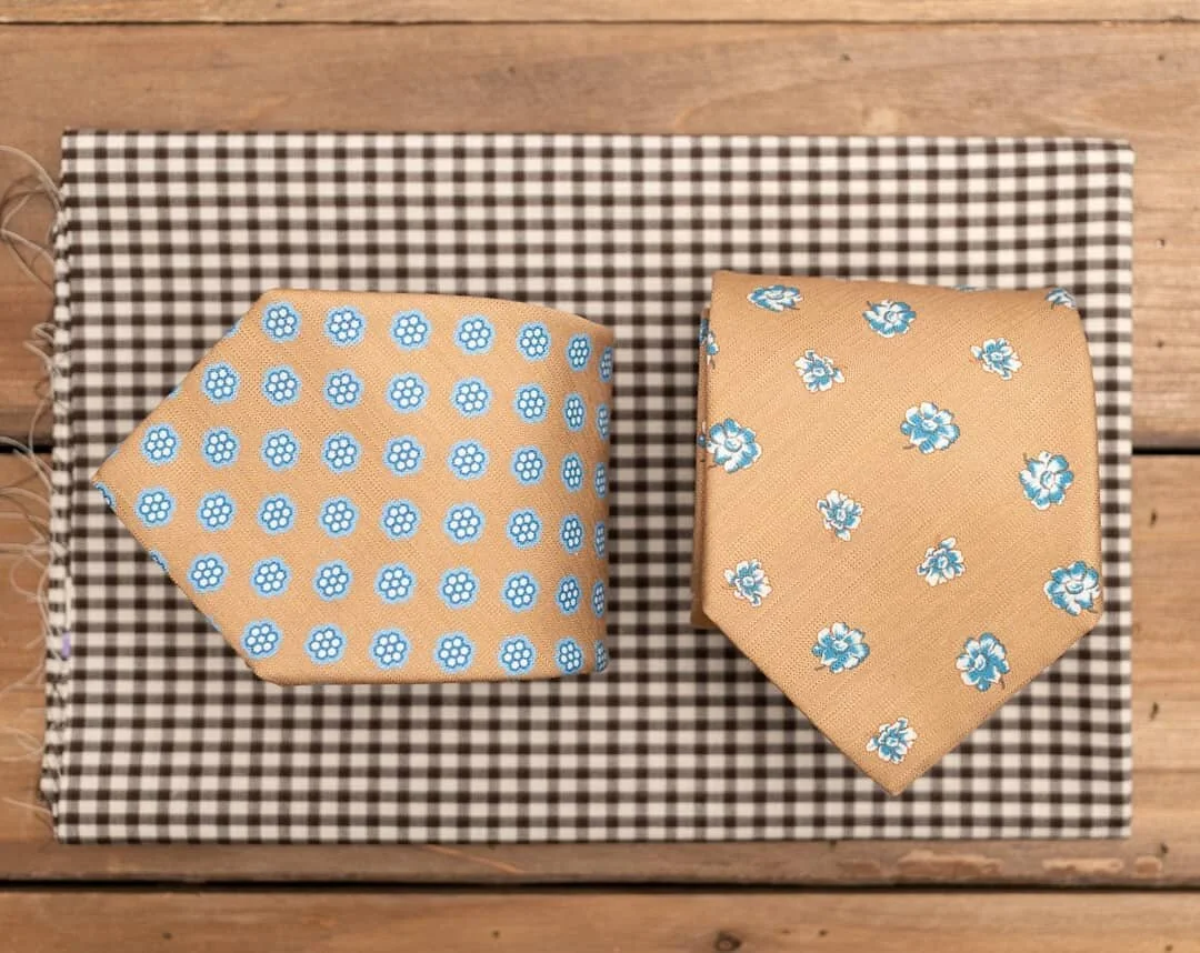 It's a fine art achieving SIMPLE. It's a lack of effort and or understanding achieving SIMPLISTIC.
SIMPLE silk/cotton prints for SS19 is always a good idea.