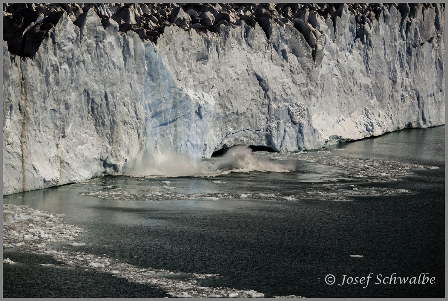 Perito Moreno Calving