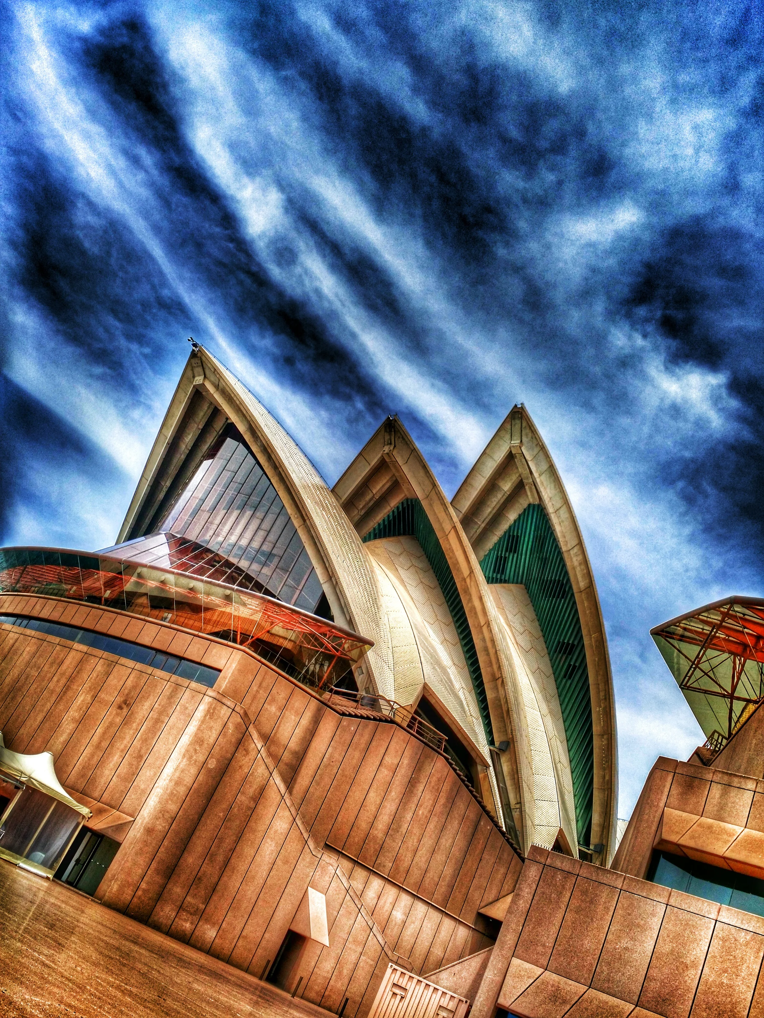 Wandering past the Sydney Opera House before checking into my hotel