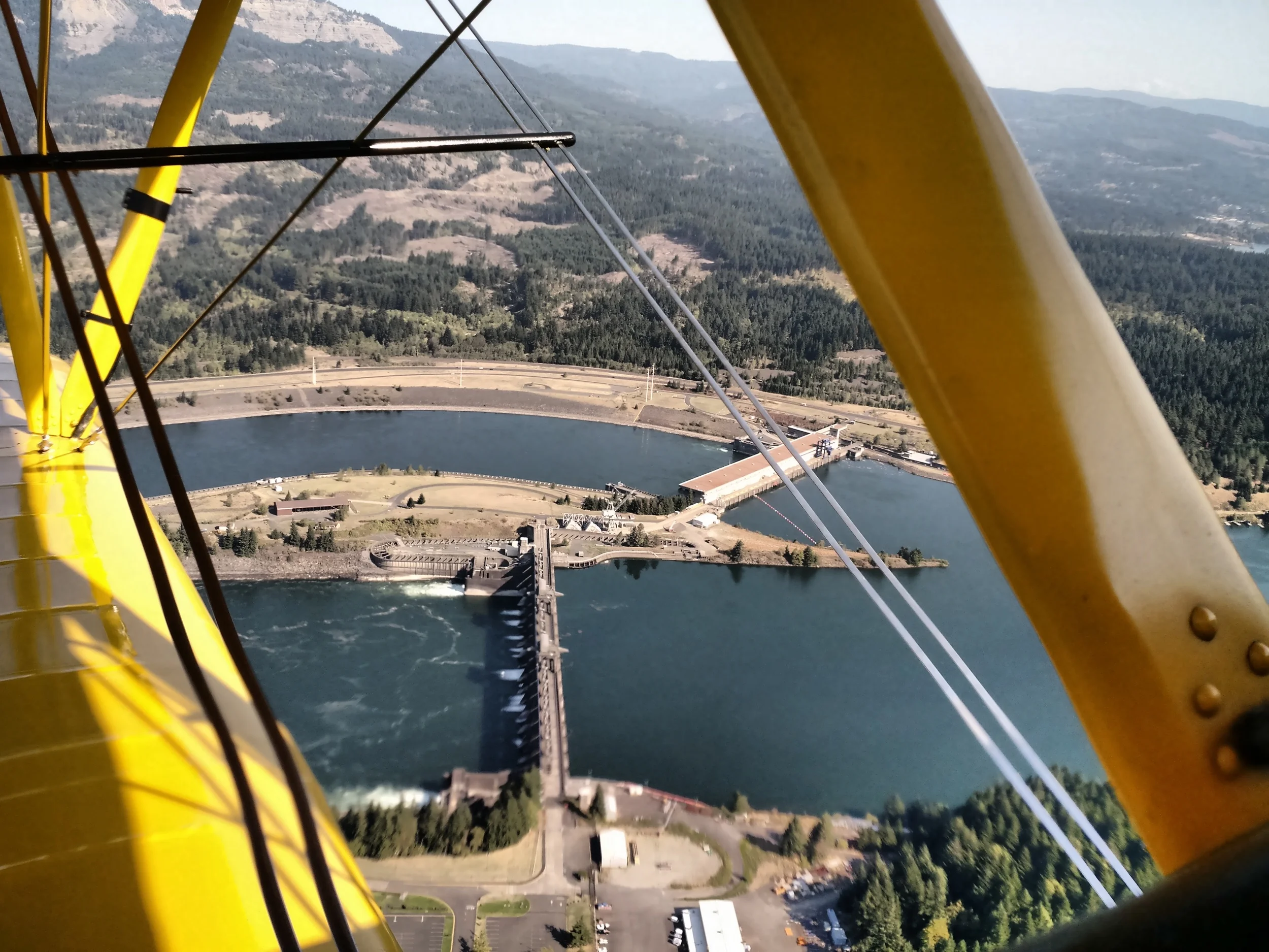 Flying to the Airshow Over the Columbia River Dams