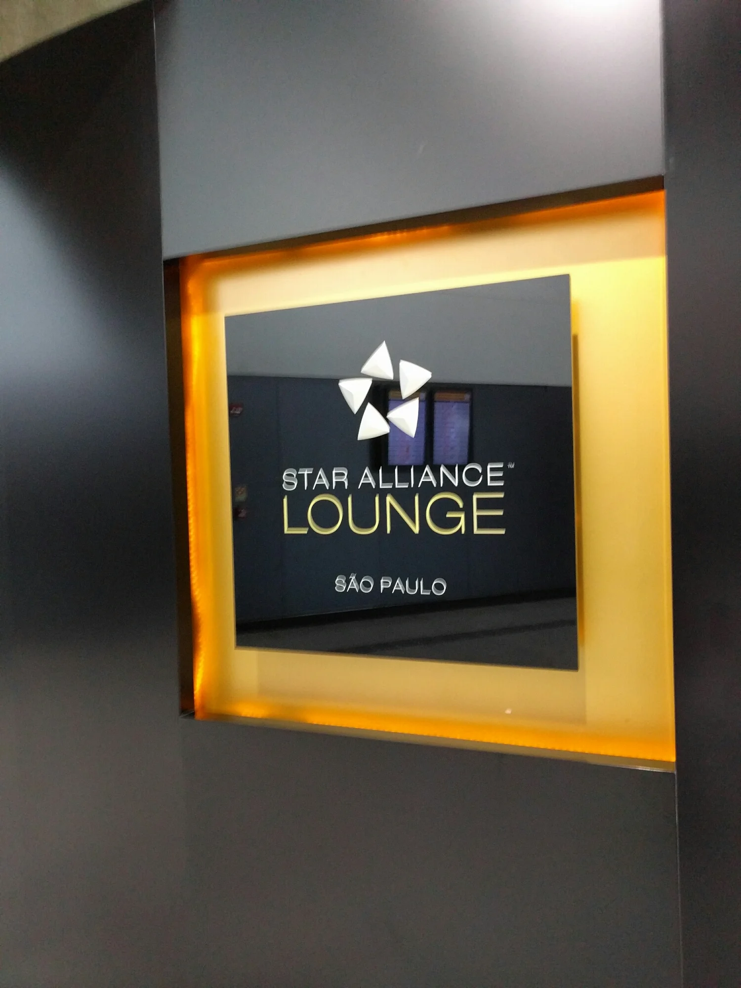 Currently writing from a long layover in the Star Alliance lounge