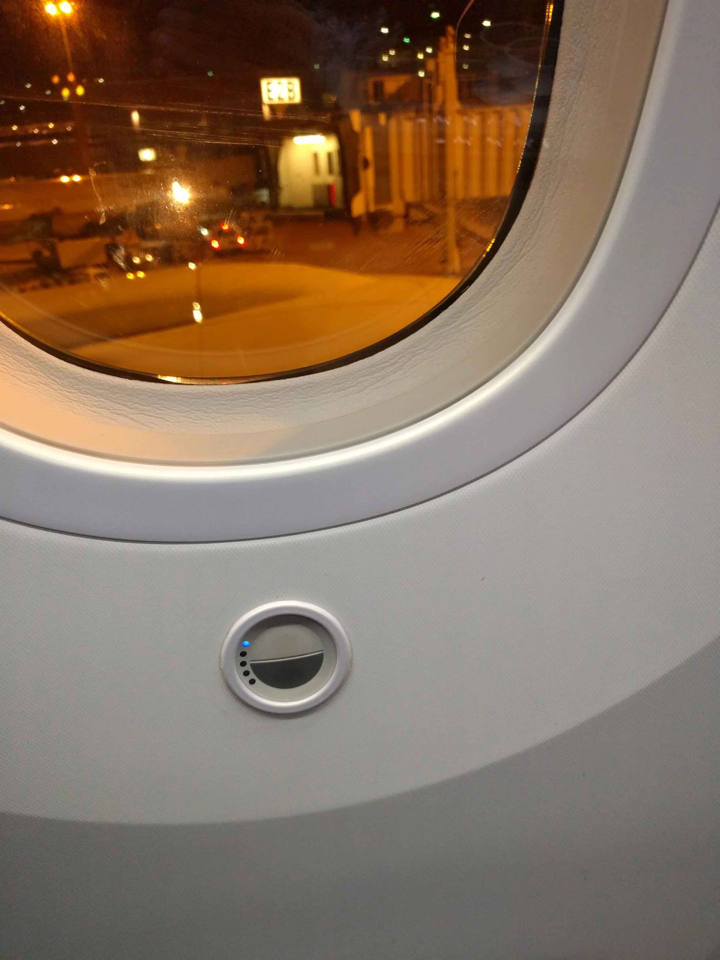 787 Window Shade Controls