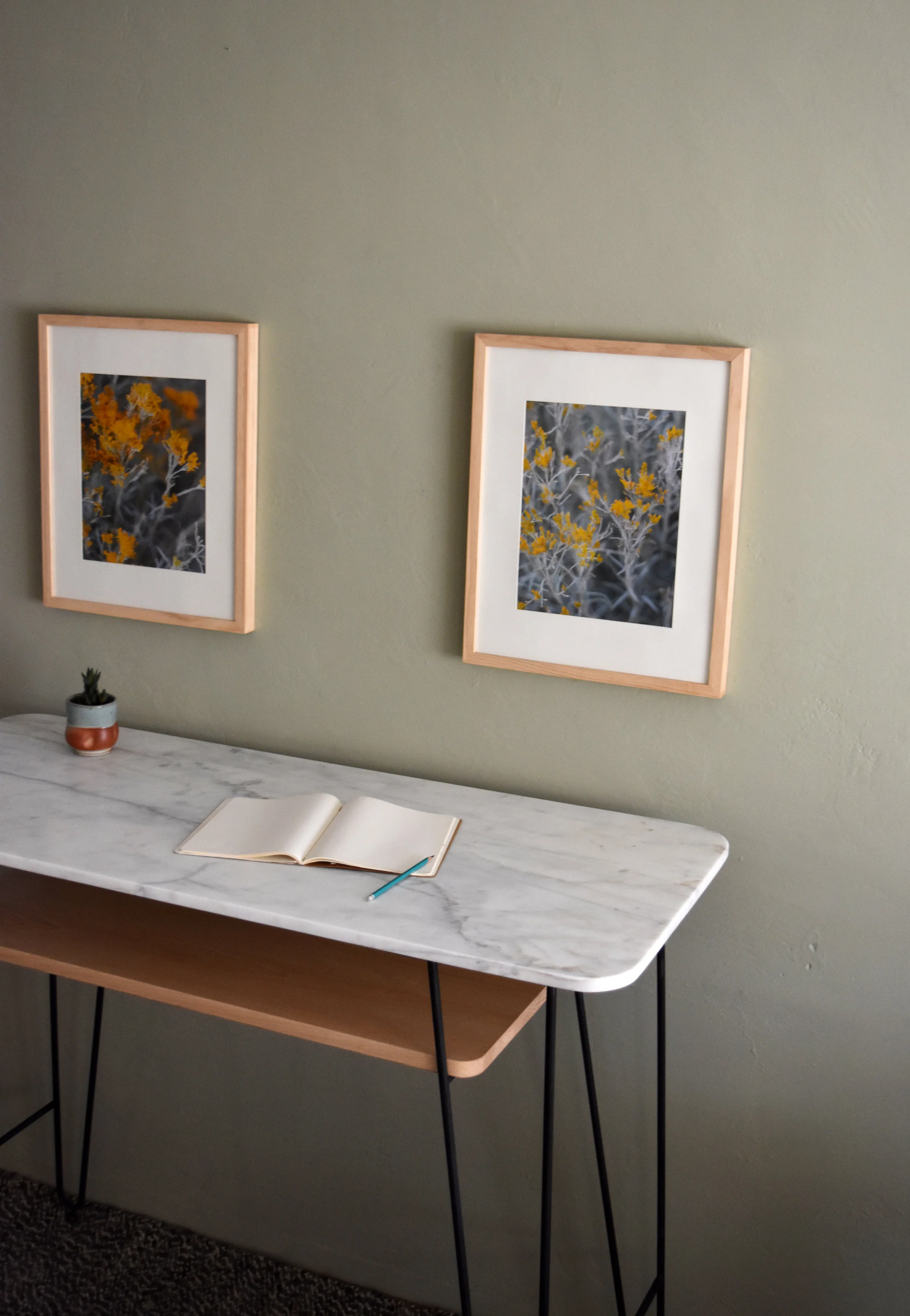 CalligraphyDesk_2.jpg