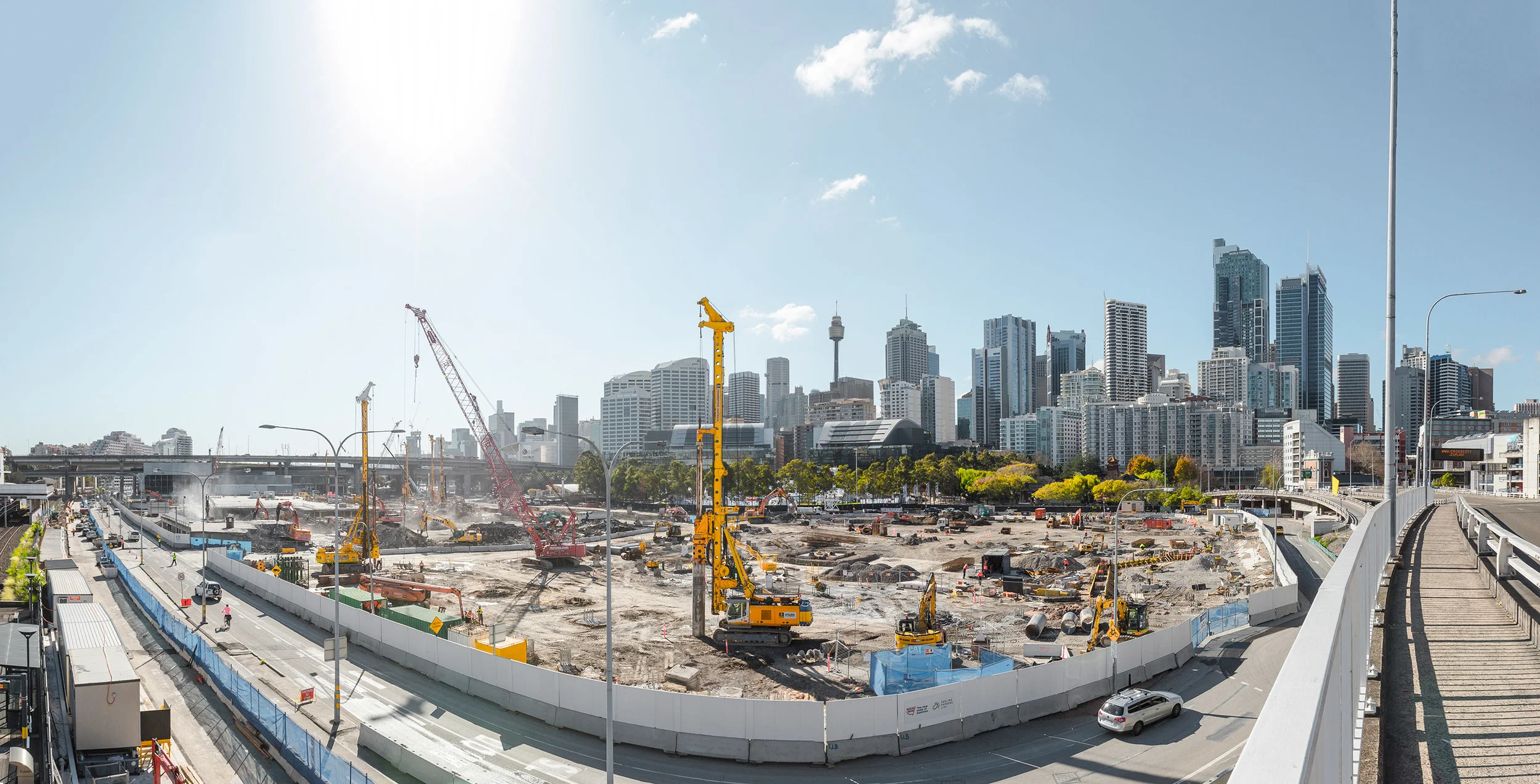 Darling Harbour Live