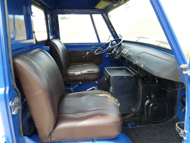 XJB_609L_Interior_17-7-12.JPG