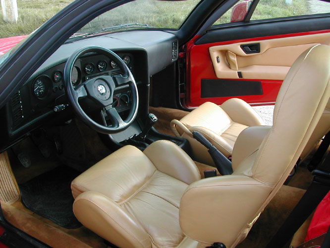 G537 TGH Interior.JPG