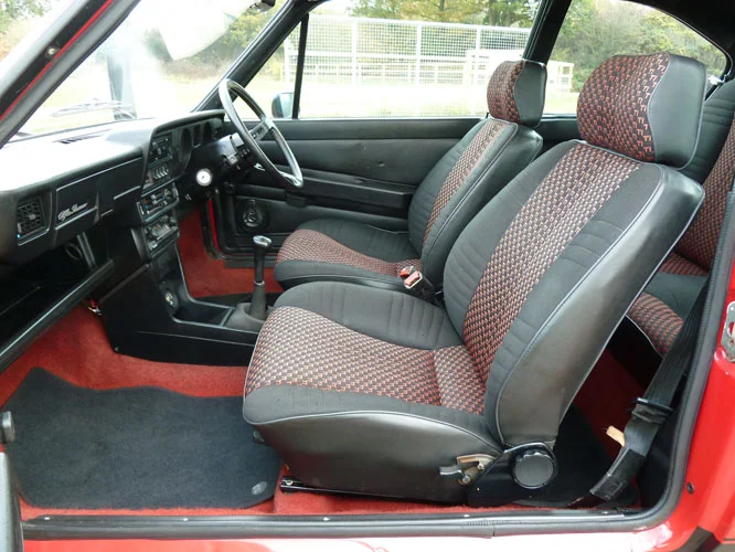 A955_NWL_Interior_10-11-11.JPG