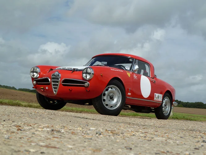 Miniature Alfa Romeo Giulia GT Spider 1963 Au 1/43 - Matrix Grise, Résine