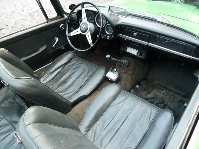 912_JPO_Interior_23-11-10.JPG