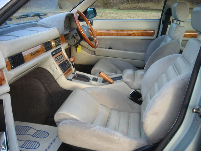 J499_HPO_Interior.JPG
