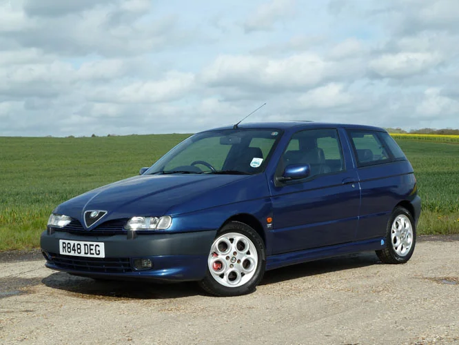 R848_DEG_Front_30-4-12.JPG