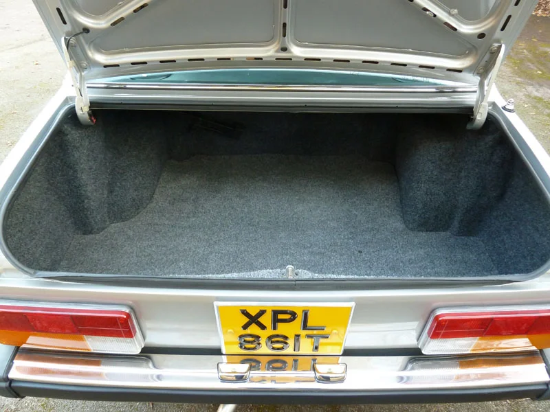 XPL_861T_6-12-13_Trunk.JPG