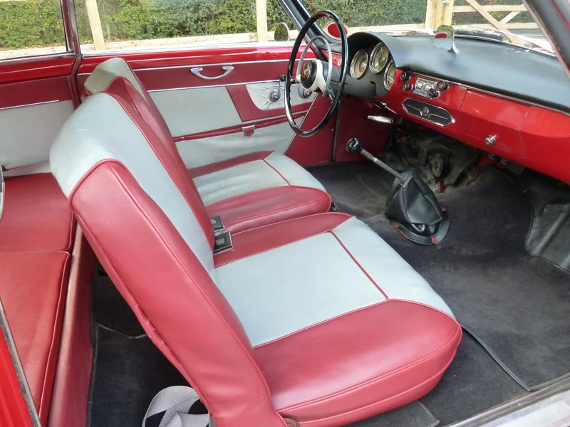 856_FXE_12-11-13_Interior1.JPG